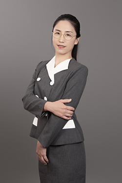 邓宏琴.jpg